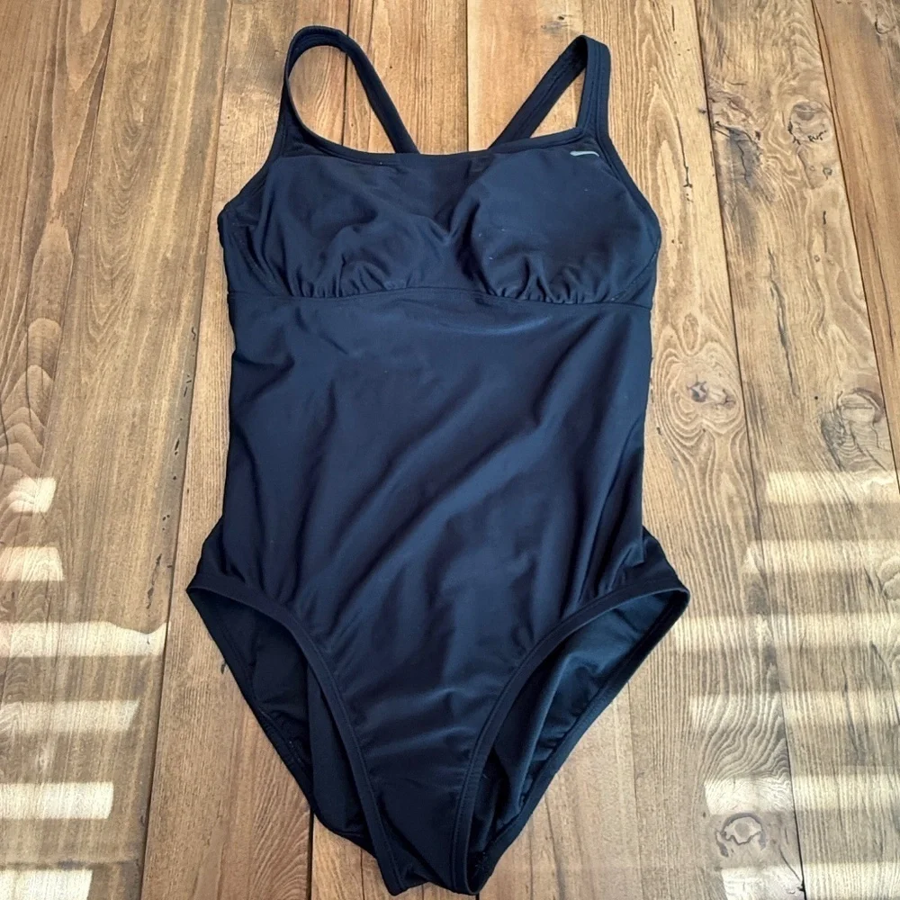 Nike HydraStrong Solid Poly Racer Back One Piece Swimsuit Black 45039